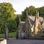 - Uk42245 Holiday home